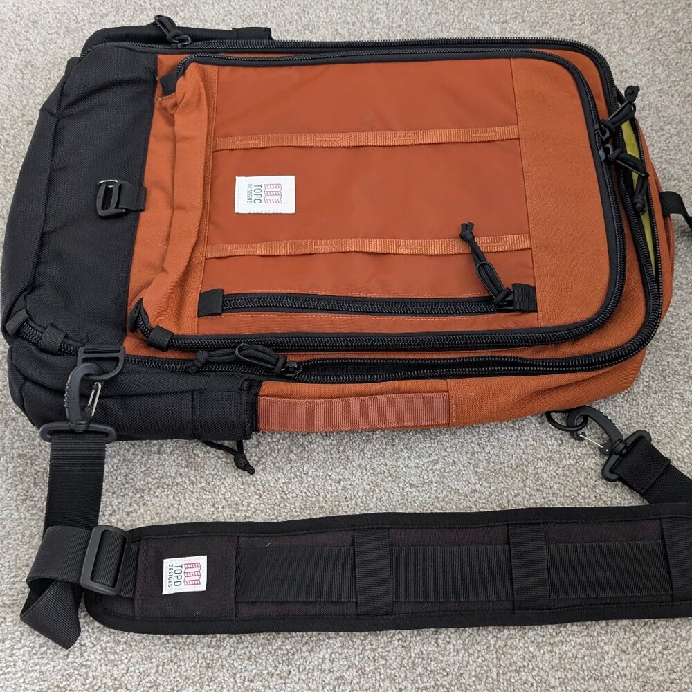Topo Designs Convertible Travel Bag 30L *NEW* *NEVER USED*